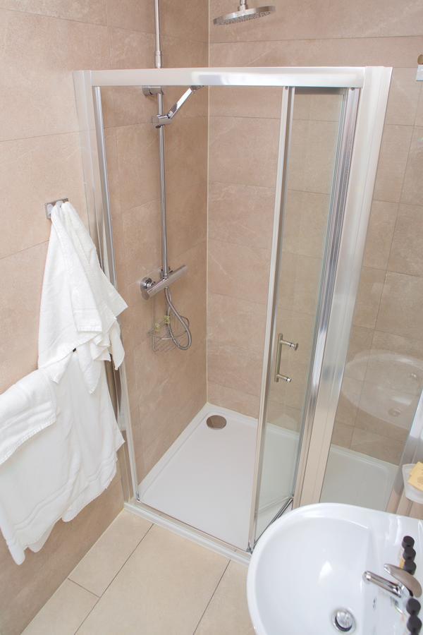 Hotel Mcmunns Of 3*